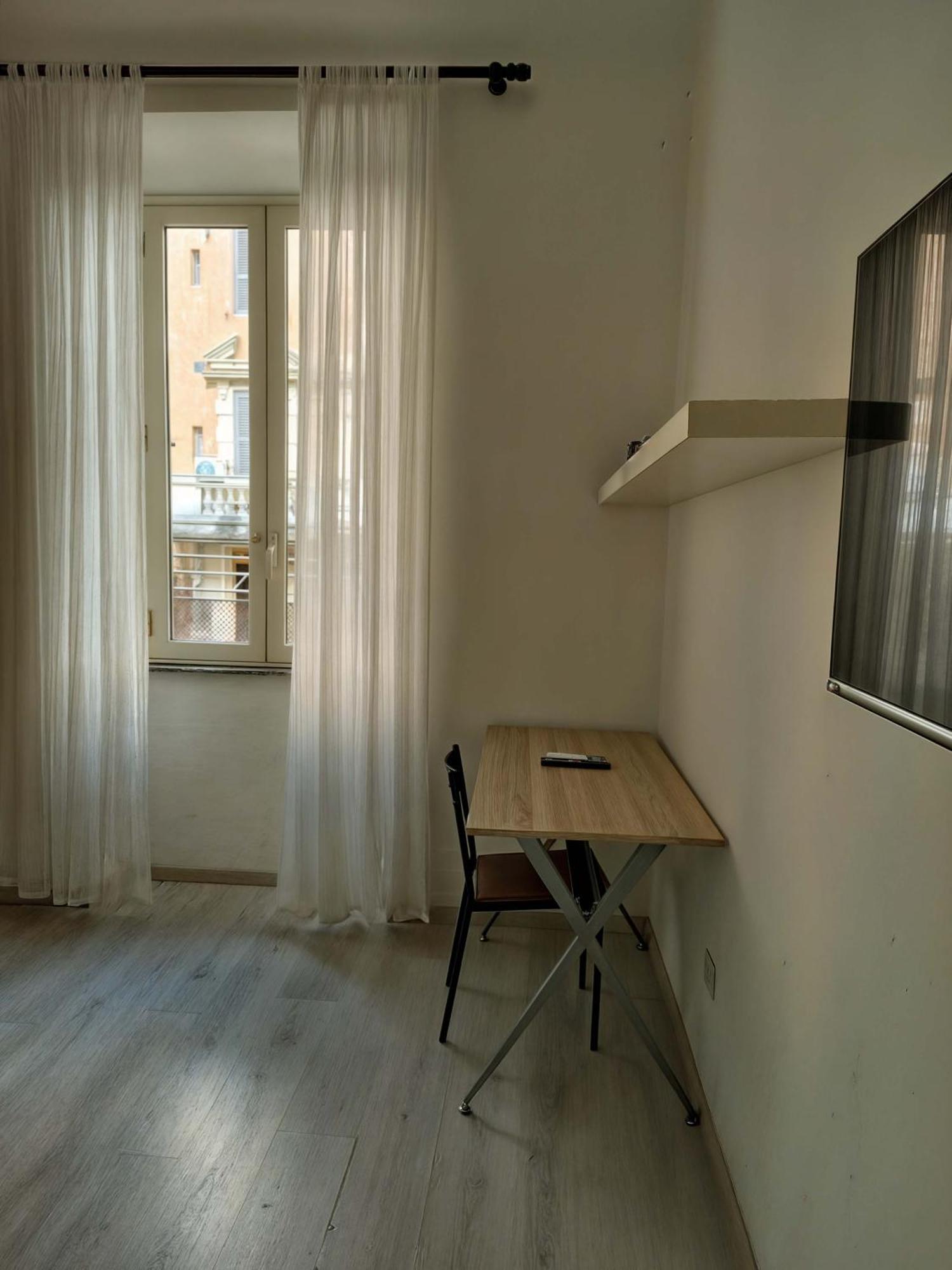 Vivirome - 2 Bedrooms Apartment - San Giovanni Buitenkant foto